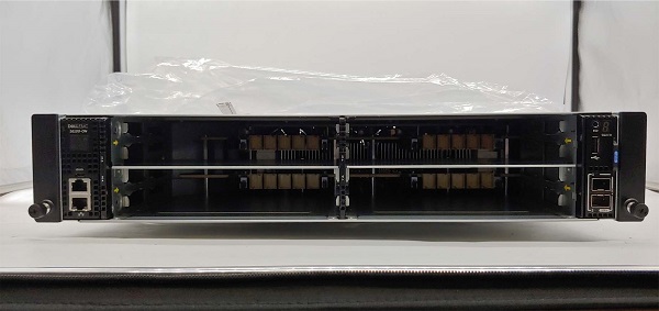 Dell C03KP S6100-ON 32 x Ports 10/250/4000/500000/100GBE L3 Switch